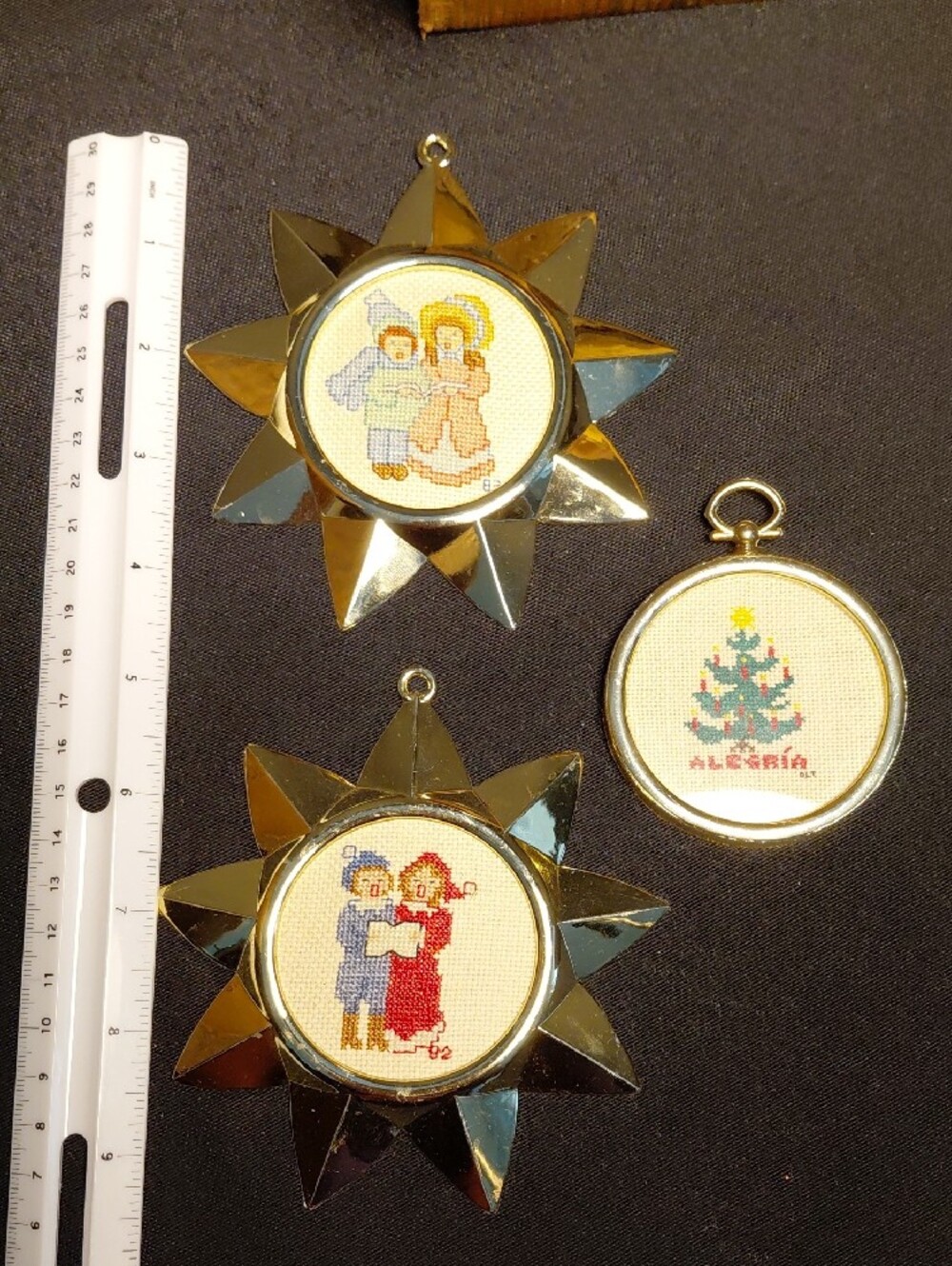 VINTAGE Cross-Stitch - Picture 7 of 10